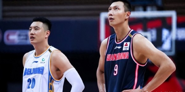 王哲林24+17成现役总分王！上海险胜北京取19连胜 弗格36+9三分|古德温|三分球|CBA|杰曼|翟晓川_新浪体育_新浪新闻