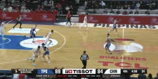 九游app下载-朱俊龙伤情更新！没有大碍，2战轰25分13板4助，已成男篮最强锋线