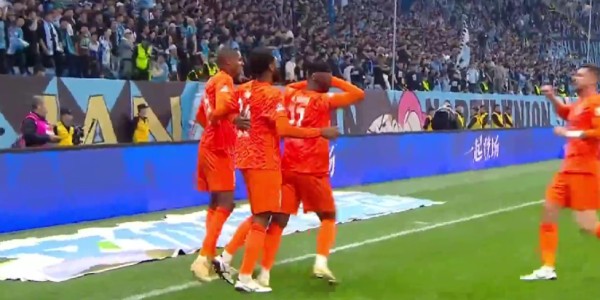 0-2！大连队“大热必死”，12分钟丢掉2球，2大后卫连续失误